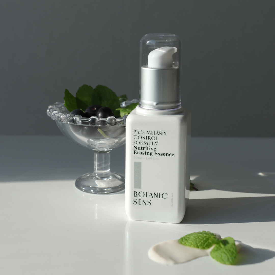 BOTANICSENS Ph.D. Melanin Control Formula Nutritive Erasing Essence