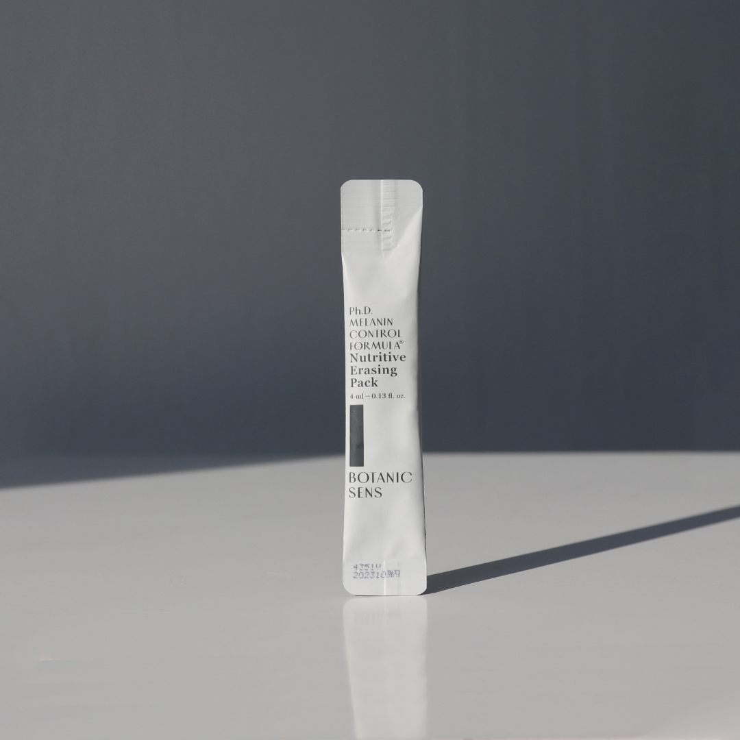 BOTANICSENS Ph.D. Melanin Control Formula Nutritive Erasing Pack